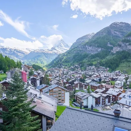 Cozy Penthouse Apartament Zermatt