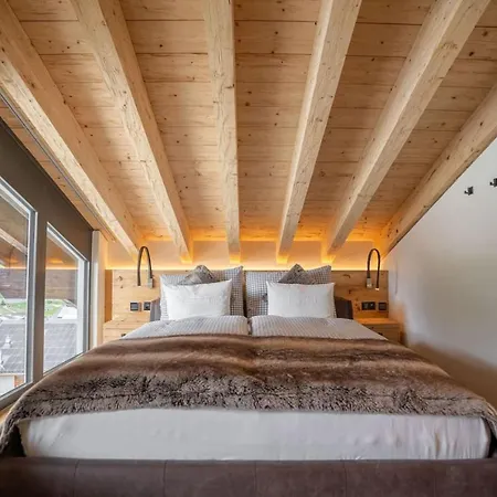 Cozy Penthouse Апартаменти